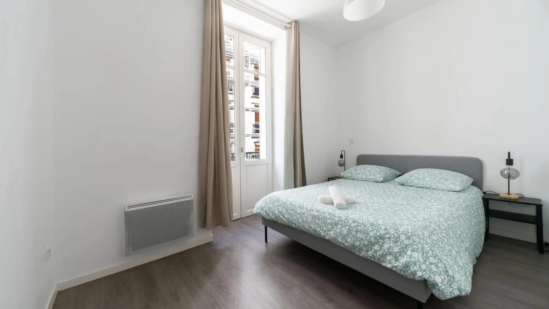 Apartment Le Brit - Grand Appartement Design, 3 Chambres, Centre Ville Vichy France