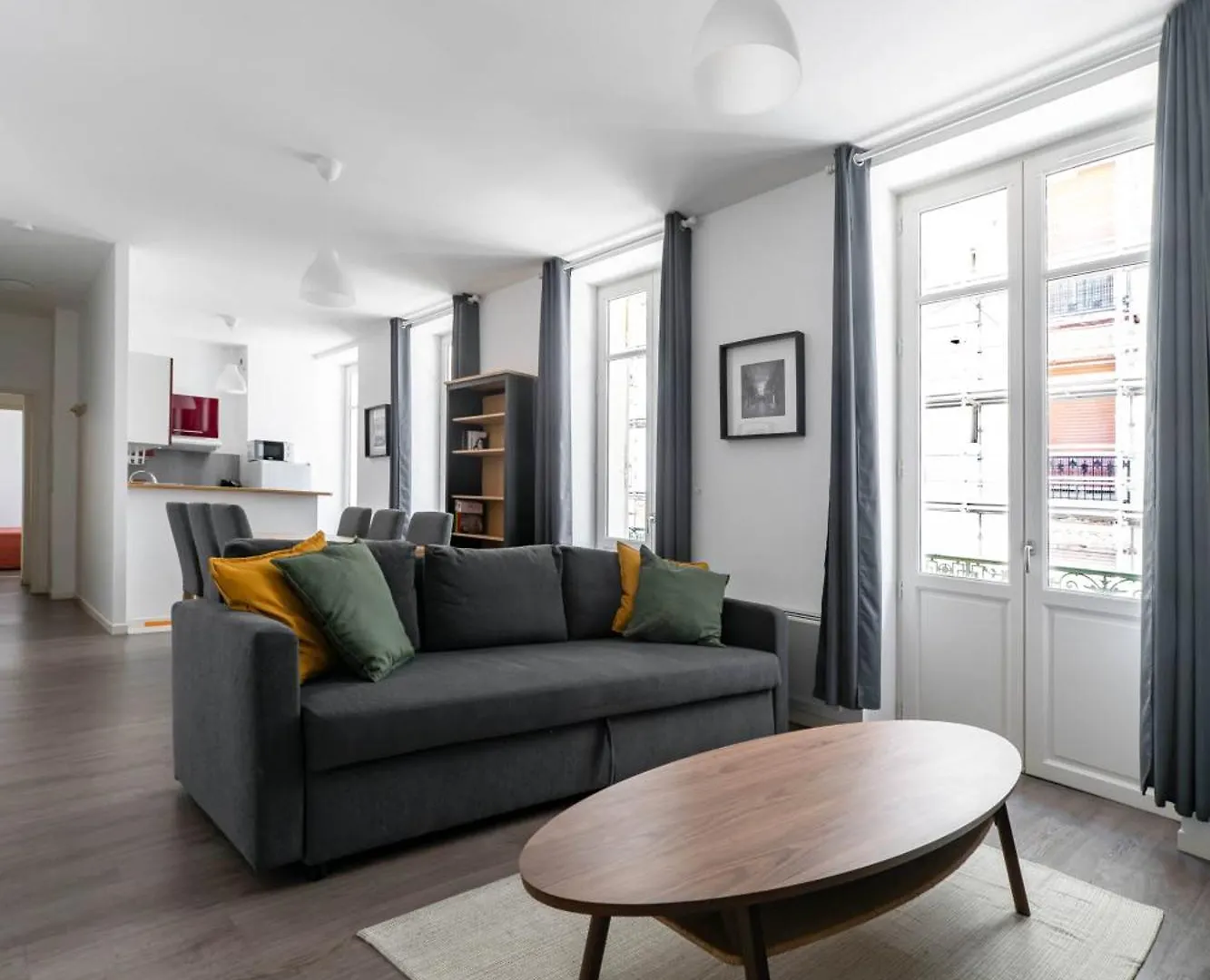 Le Brit - Grand Appartement Design, 3 Chambres, Centre Ville Vichy Apartment